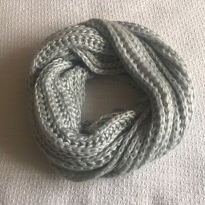 Kenneth Cole scarf in silvery gray